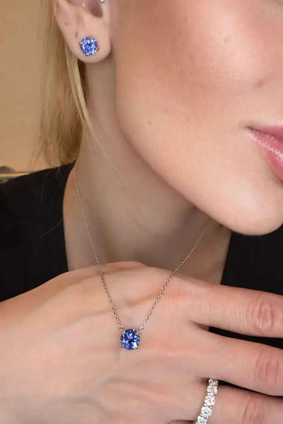 Chelsea Solitaire Tanzanite Necklace 8mm