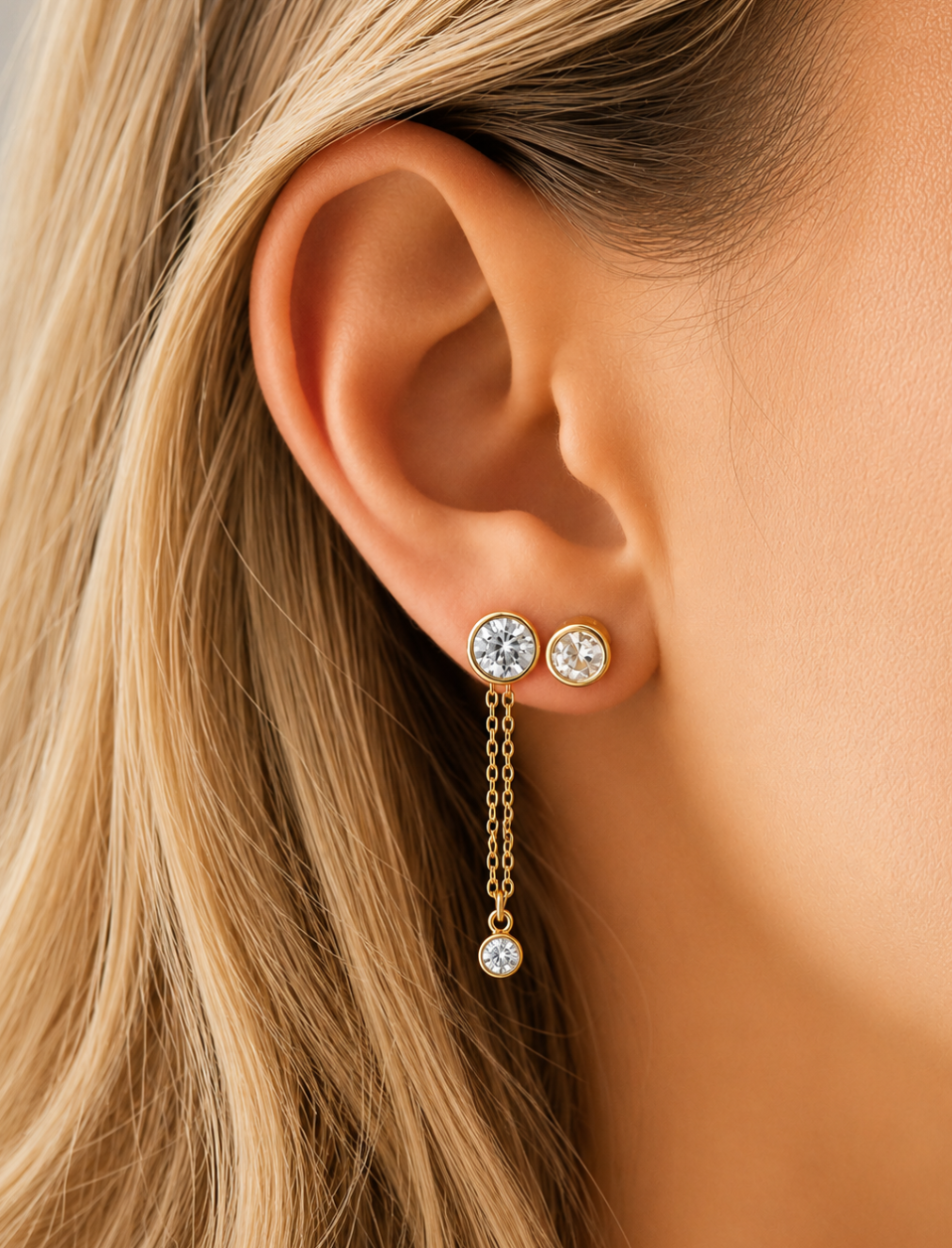 Sovereign Flow Moissanite Earrings