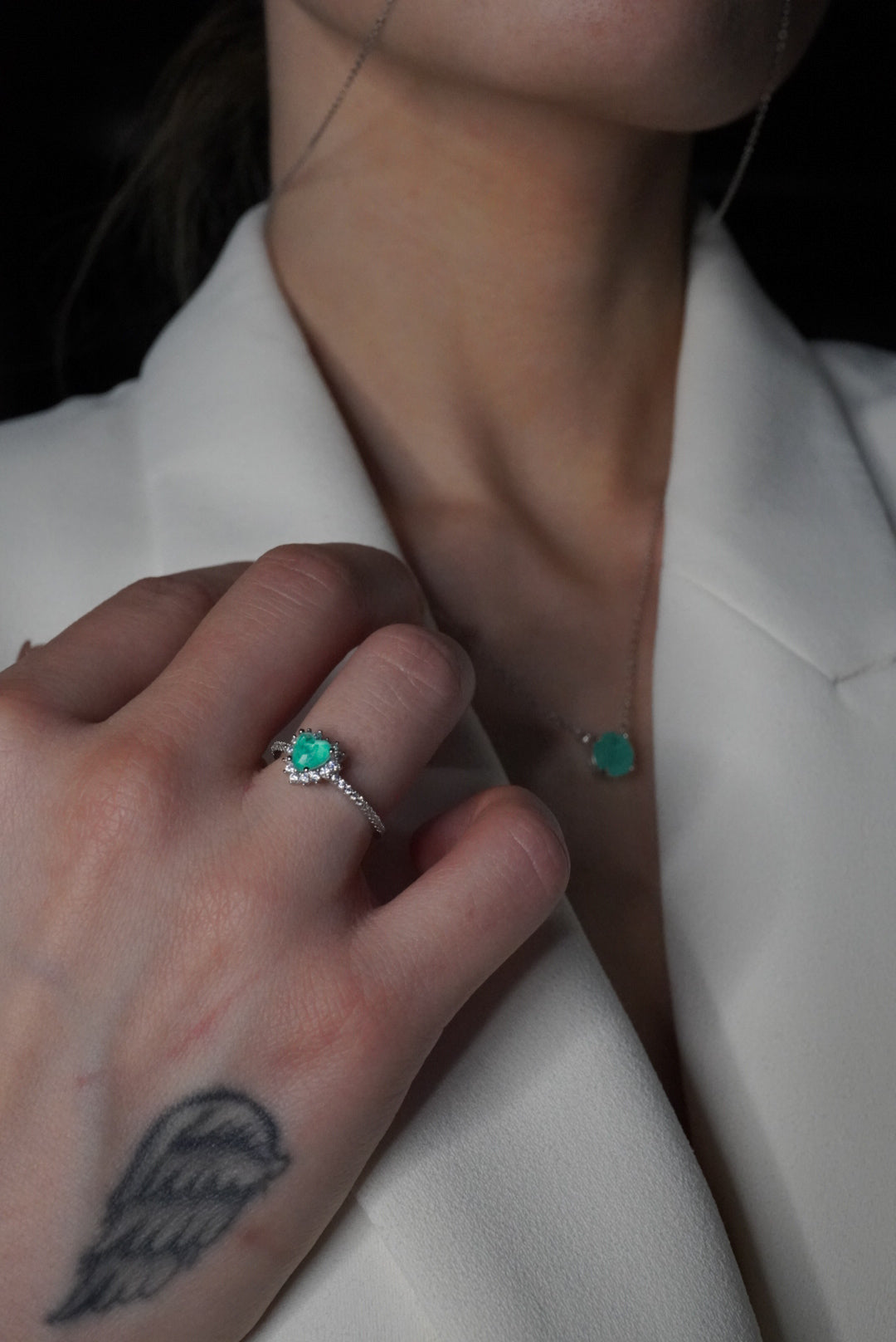 Chelsea Solitaire Colombian Emerald  8mm