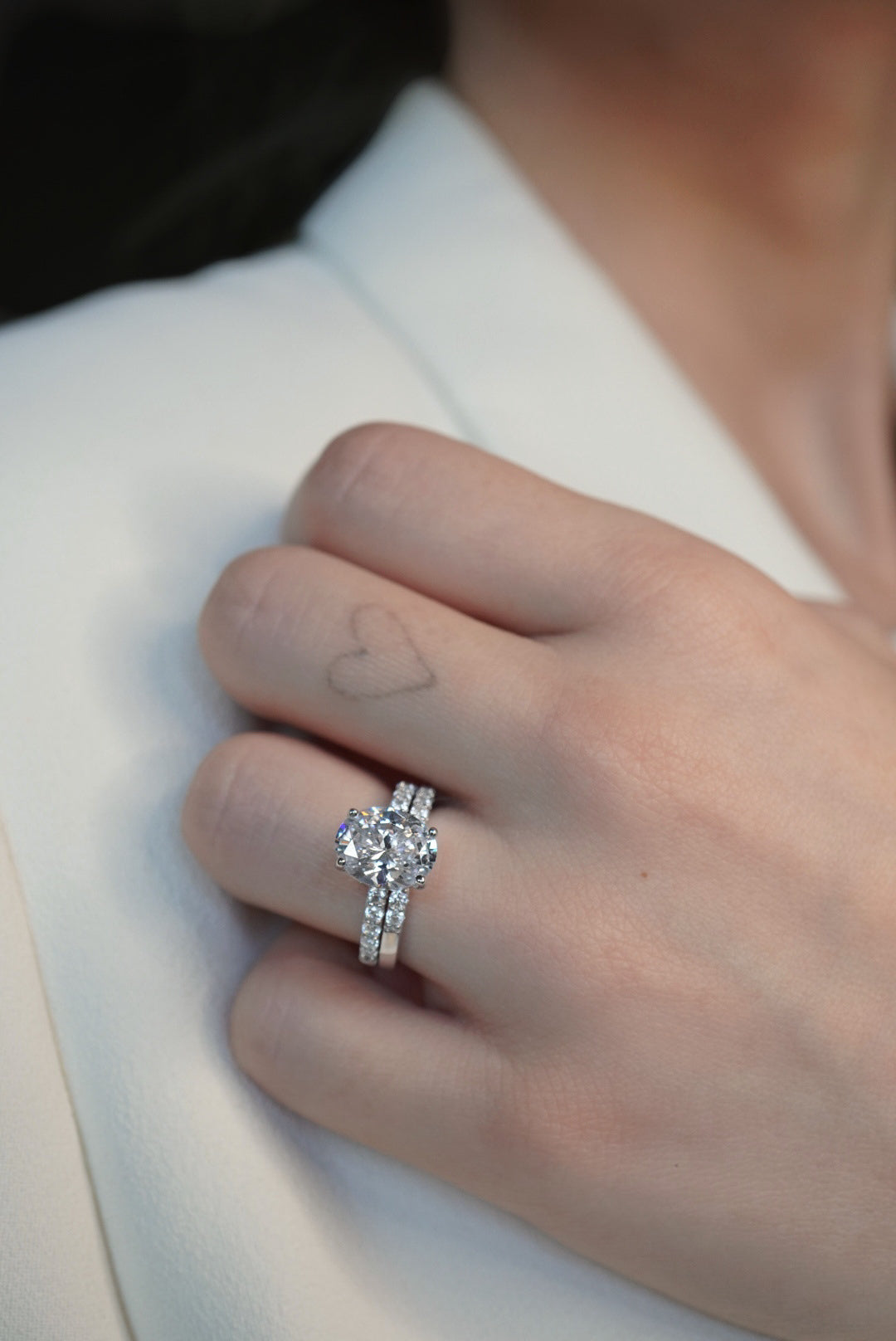 Regency Solitaire Oval Ring