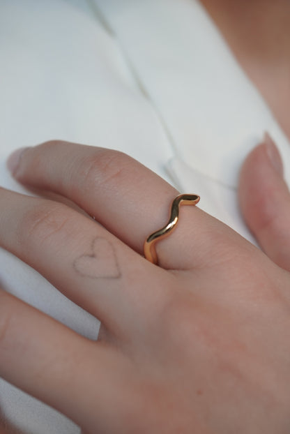 Gold Wave Ring