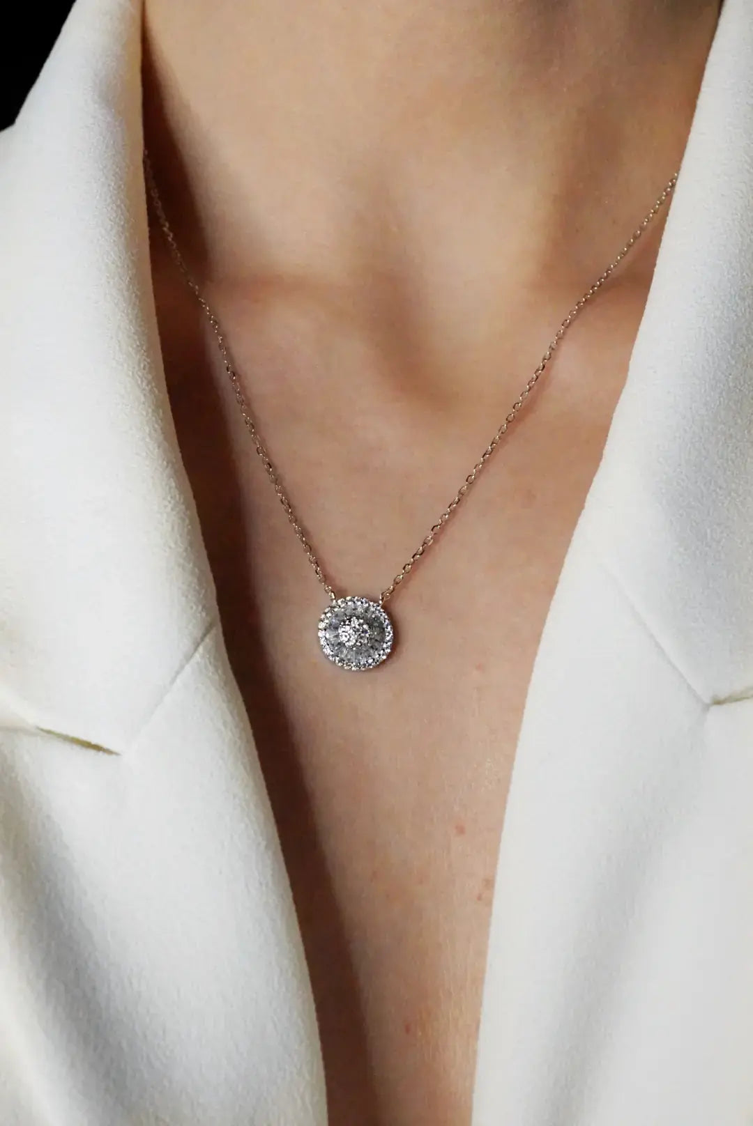 Regent Halo Necklace