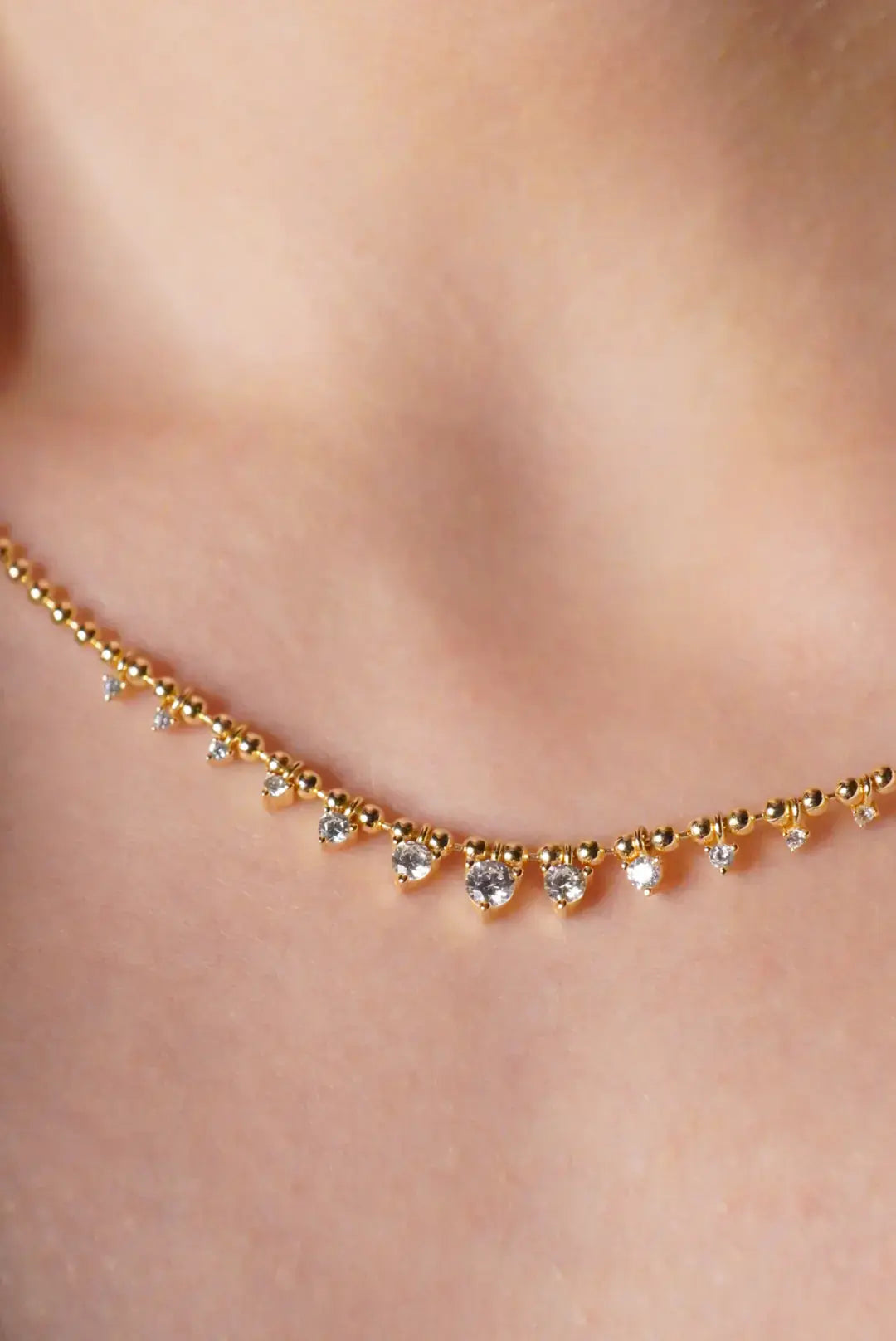 Chelsea Lumière Floating Points Necklace