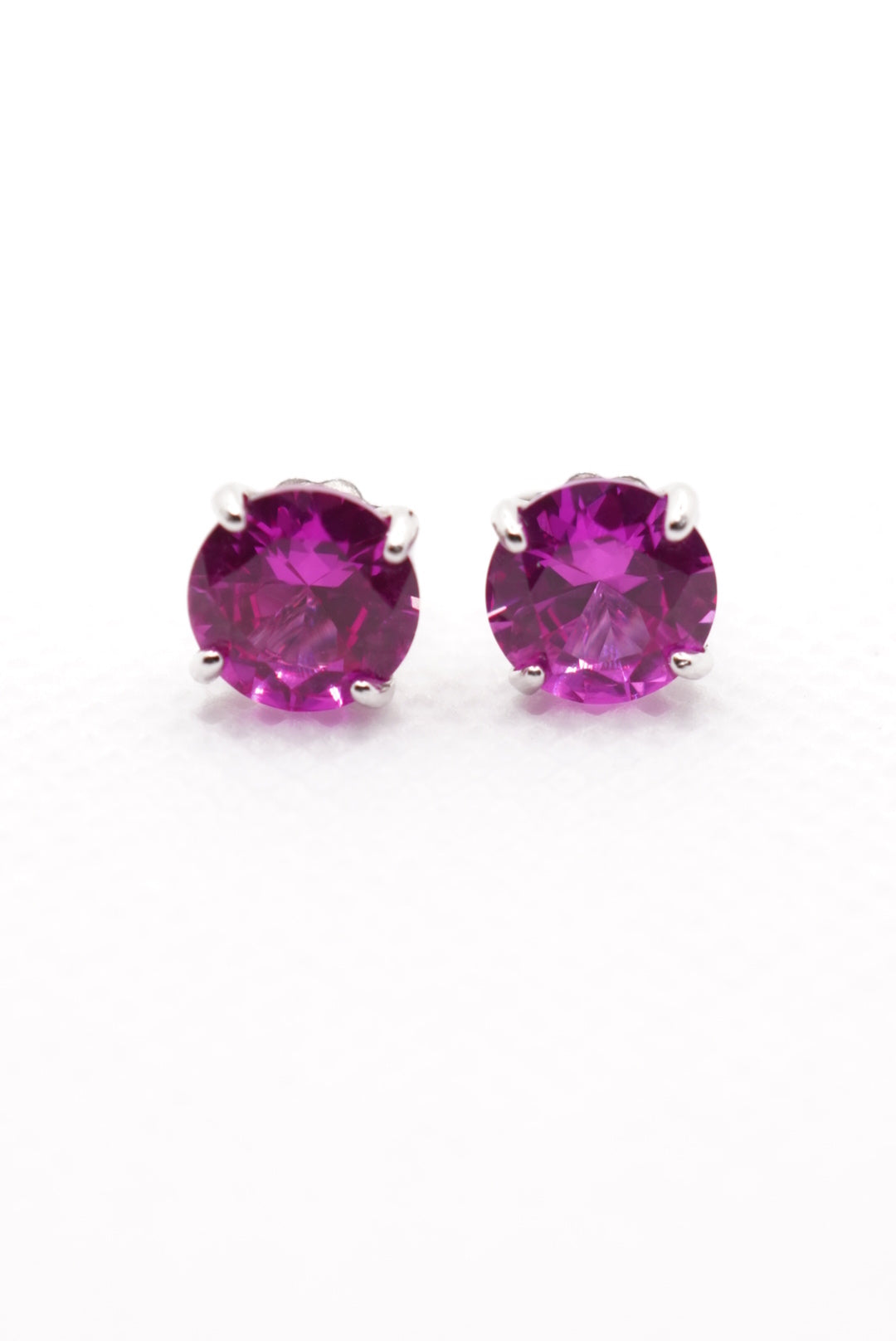 Chelsea 8mm Lab-Grown Pink Sapphire Studs