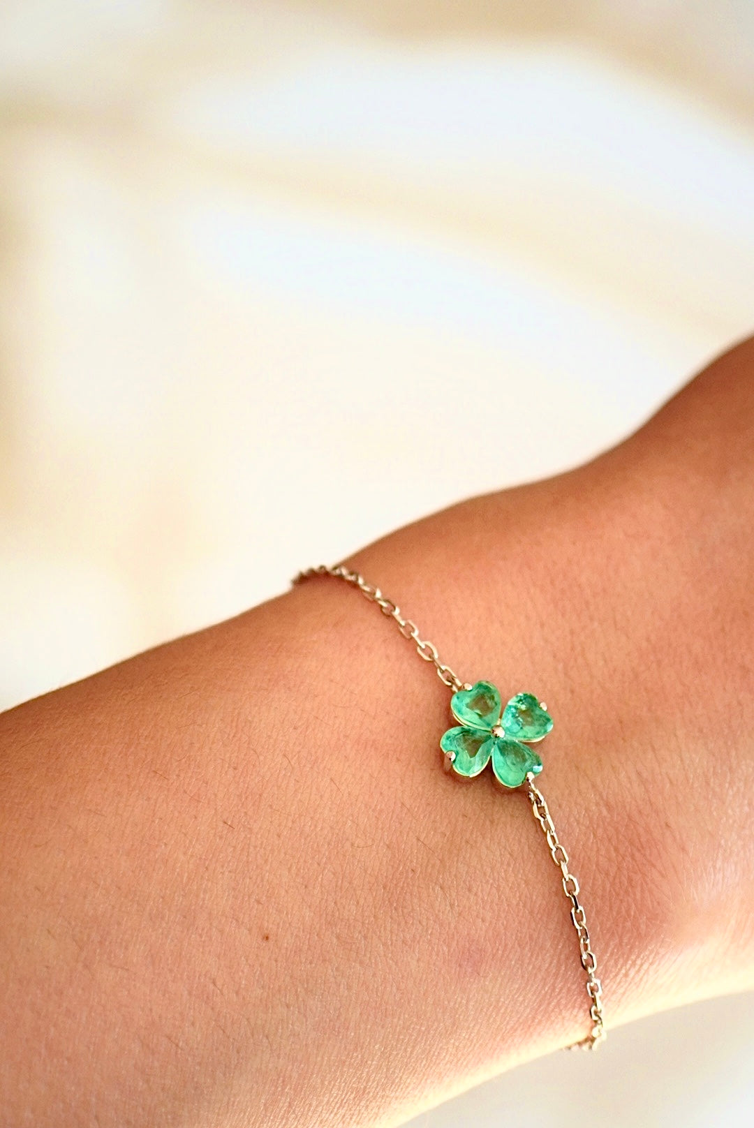 Primrose Colombian Emerald Clover Bracelet