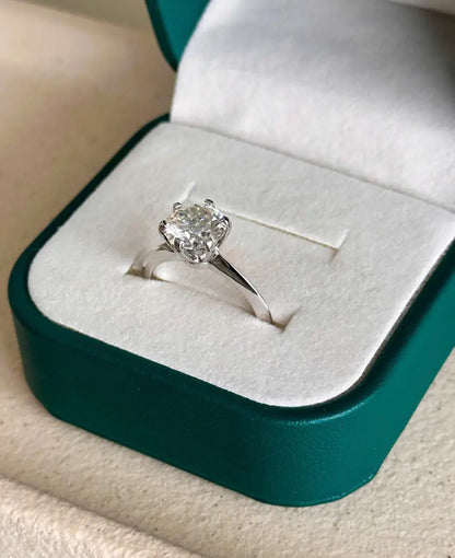 Classic Solitaire Ring 8mm