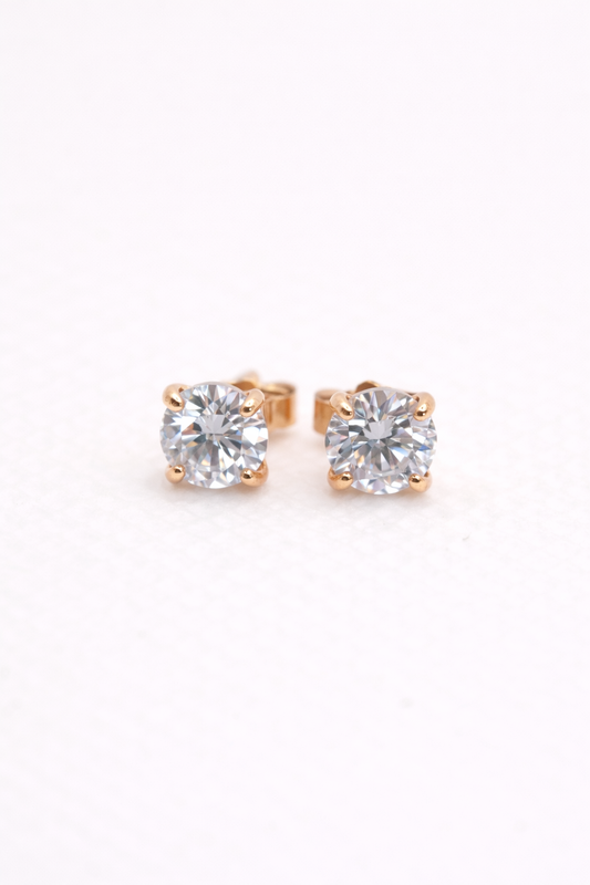 Chelsea Solitaire Stud Earrings 4mm — 18k Gold