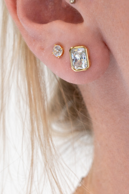 Regalia Moissanite Earrings — 18k Gold