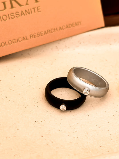Active Ring  —  Moissanite Silver